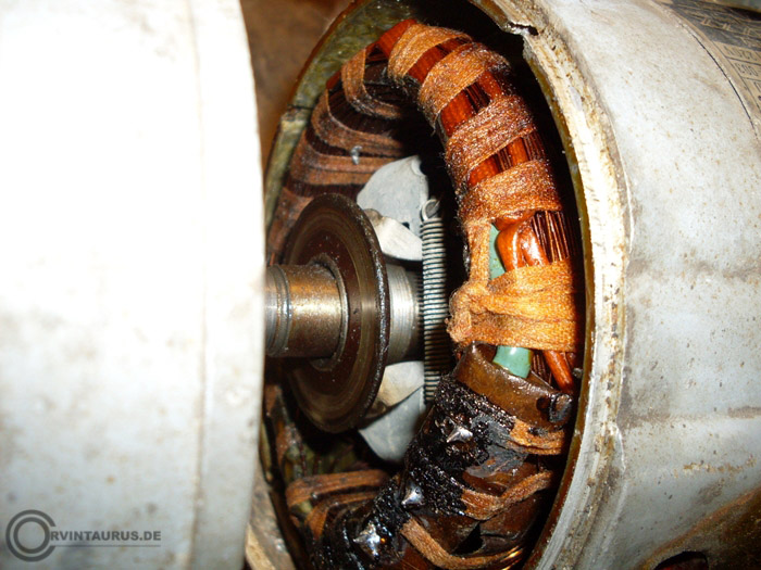 corvintaurus_eigenbau_drehbank_motor_5
