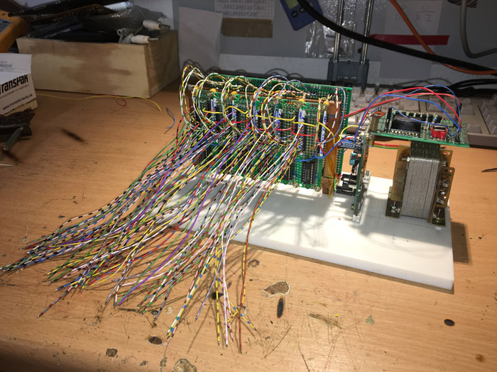 corvintaurus_reparatur_neuverdrahtung_07.jpg