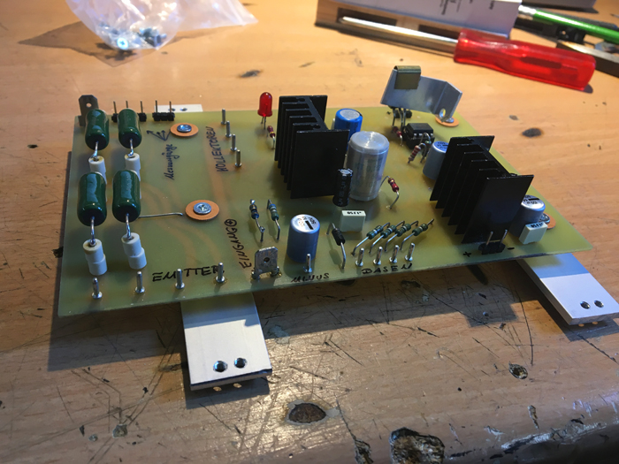 corvintaurus_linear_netzteil_12volt_047.jpg