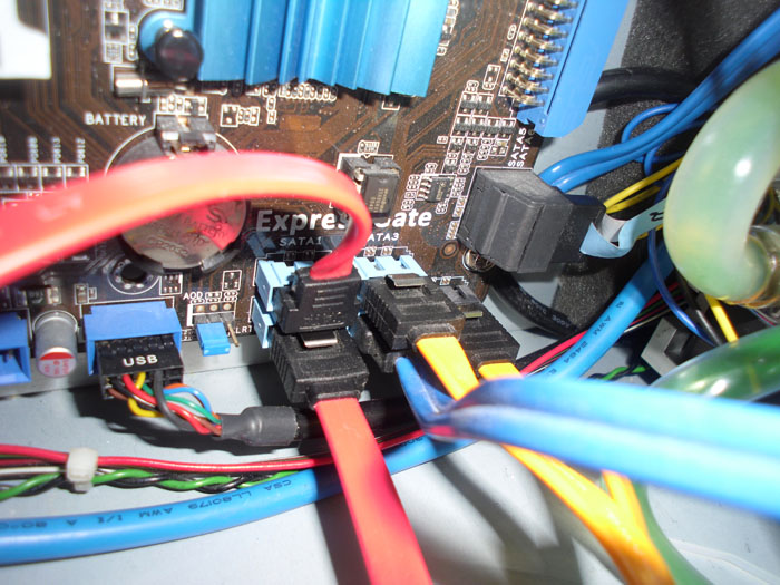 corvintaurus_amd_phenom_x4_955_abschliessende_bilder_12.jpg
