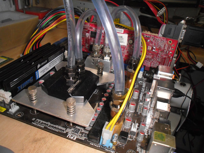 corvintaurus_amd_phenom_x4_955_cpu_kuehler_ver_02_07