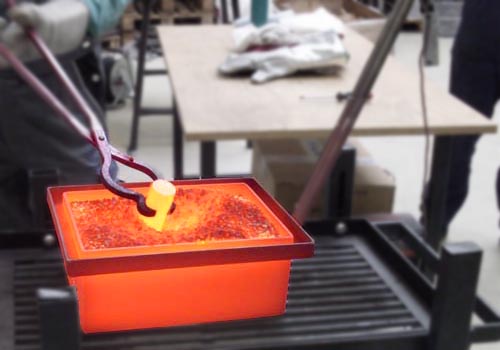 hrten von Stahl bei 900&deg;C