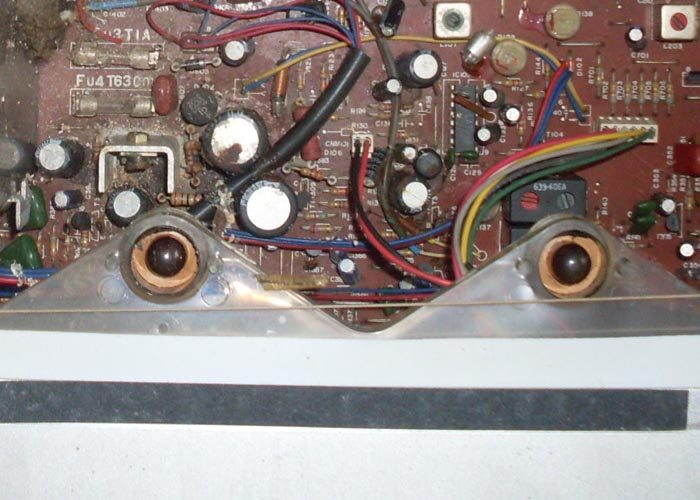 corvintaurus_telefunken_rr_100_led_1